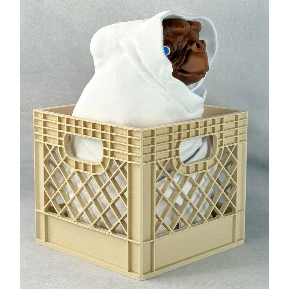 E.T. The Extra-Terrestrial in Milk Crate, BMX, Spielberg, Iconic, Deluxe 2 Piece